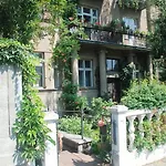 Atelier 12 * Praga